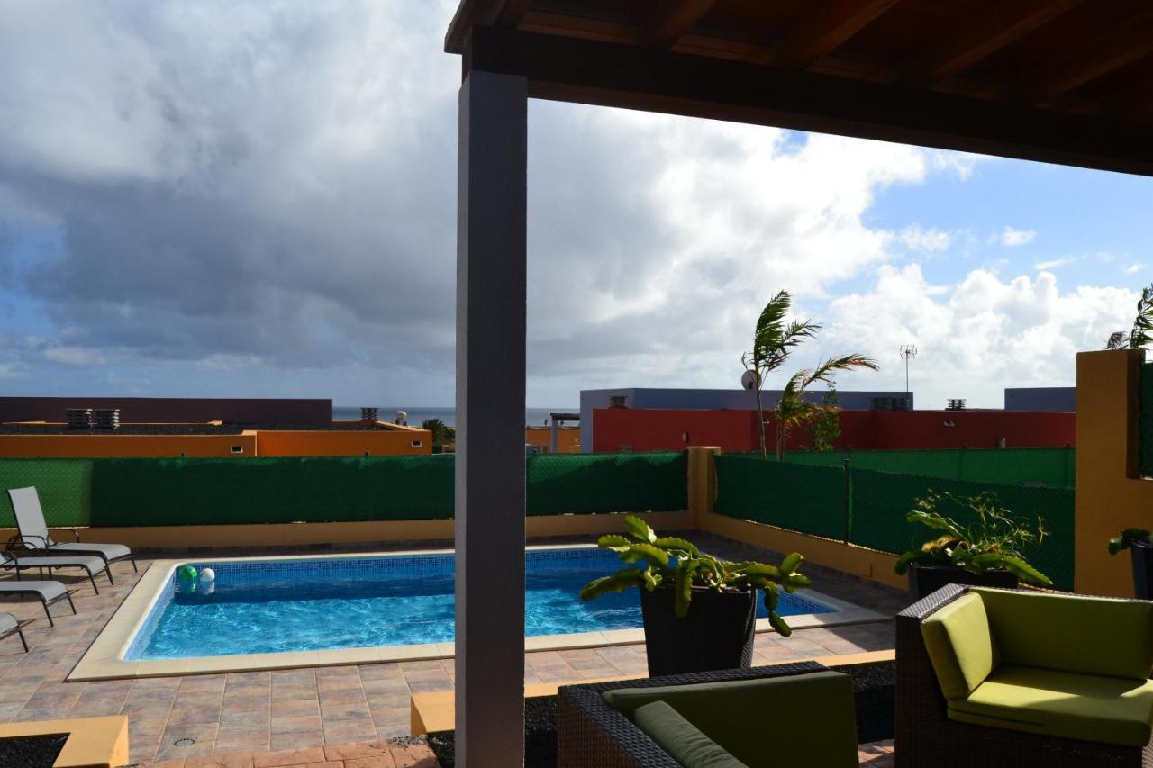 Golf Las Salinas Villa Carlotta With Private Heated Pool With Additional Cost Caleta De Fuste Eksteriør bilde
